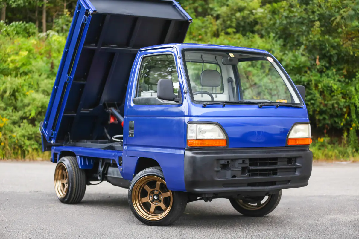 1995 Honda Acty Dump, a Kei Truck, for sale at Street Legal Mini Trucks in Philadelphia, PA (photo 10 of 12)
