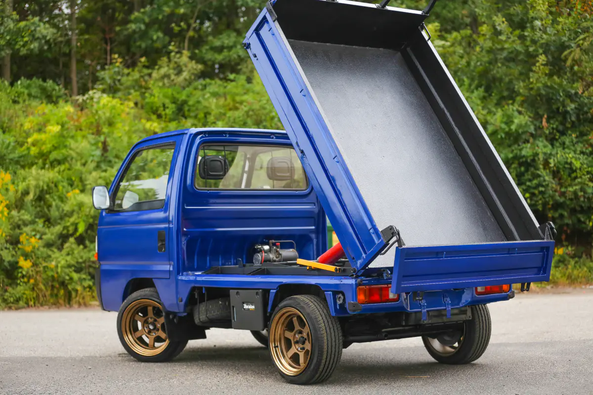1995 Honda Acty Dump, a Kei Truck, for sale at Street Legal Mini Trucks in Philadelphia, PA (photo 3 of 12)