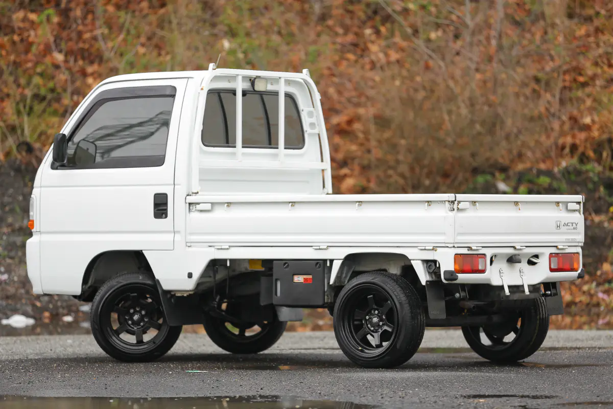 1995 Honda Acty Town, a black Kei Truck, for sale at Street Legal Mini Trucks in Philadelphia, PA (photo 10 of 12)