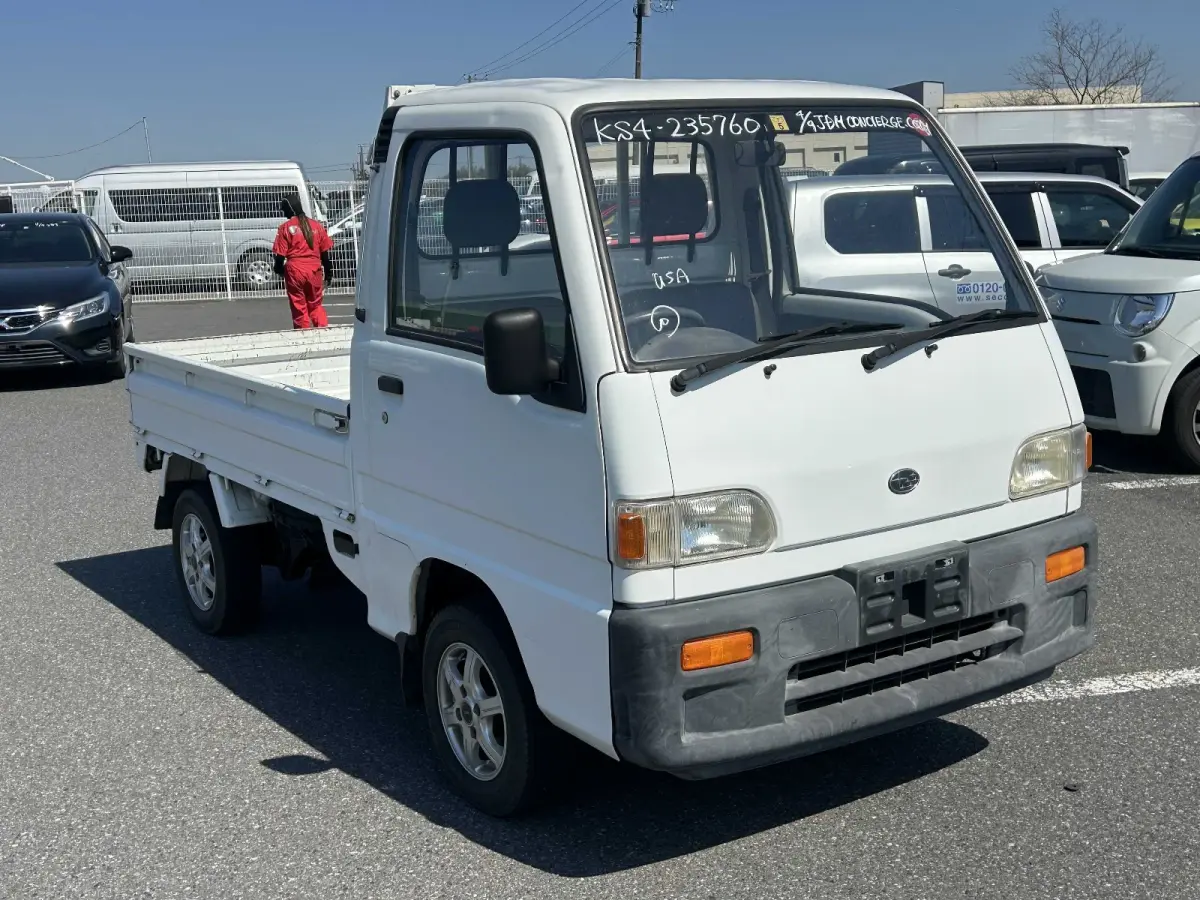 1995 Subaru Sambar, 4WD and AC, a Kei Truck, for sale at Sunshine Imports in Austin, TX (photo 1 of 11)