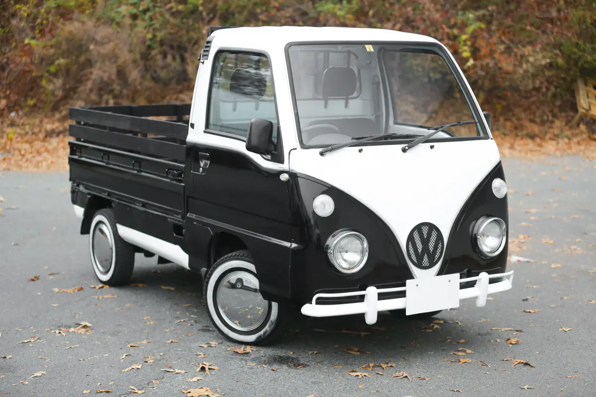 1995 Subaru Sambar 4WD, a Kei Truck, for sale at Street Legal Mini Trucks in Philadelphia, PA (photo 8 of 12)