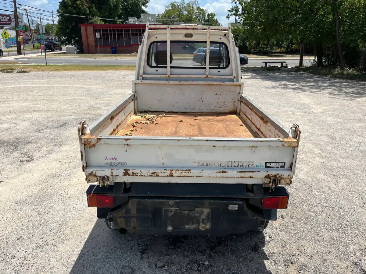 1995 Subaru Sambar Dump Truck, 4WD + AC, a Kei Truck, for sale at Sunshine Imports in Austin, TX (photo 5 of 12)