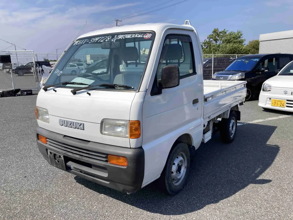 1995 Suzuki Carry, 2WD + Low Miles, a Kei Truck, for sale at Sunshine Imports in Austin, TX (photo 2 of 11)