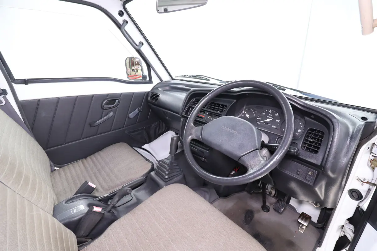 1995 Suzuki Carry Dump Bed, a white Kei Truck, for sale at Duncan Imports & Classic Cars in Christiansburg, VA (photo 16 of 55)