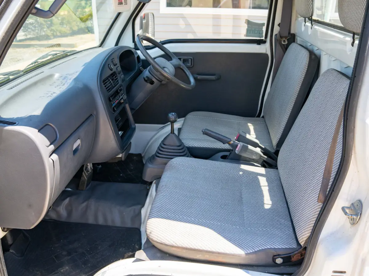 1996 Daihatsu Hijet, a white Kei Truck, for sale at Japan Direct Motors in Irmo, SC (photo 12 of 12)