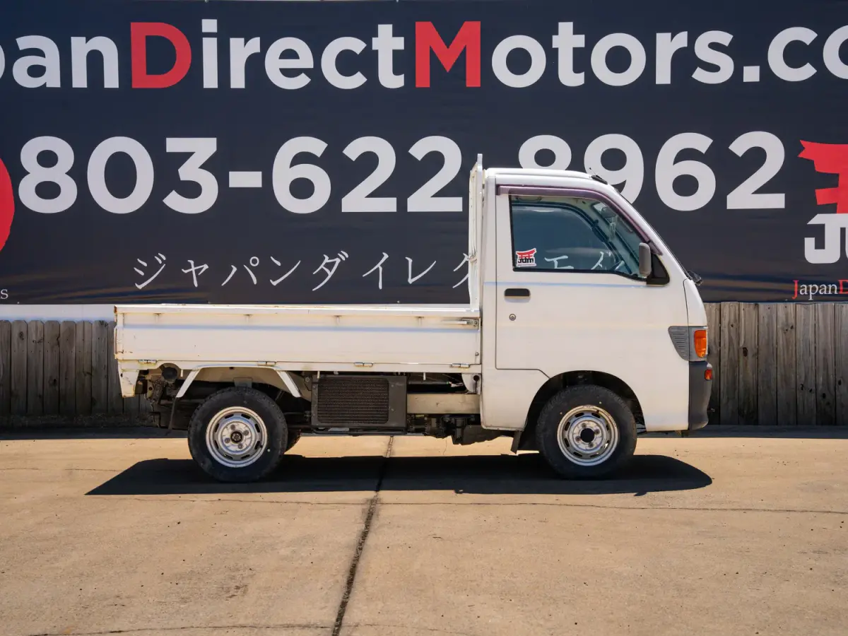 1996 Daihatsu Hijet, a white Kei Truck, for sale at Japan Direct Motors in Irmo, SC (photo 6 of 12)
