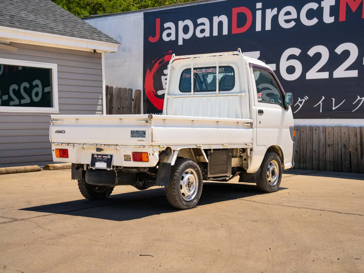 1996 Daihatsu Hijet, a white Kei Truck, for sale at Japan Direct Motors in Irmo, SC (photo 7 of 12)