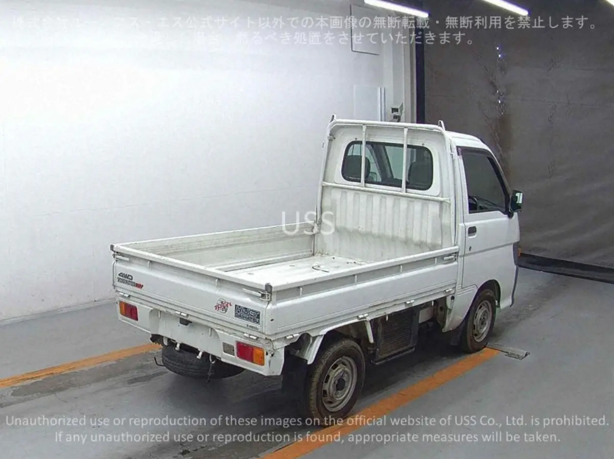 1996 Daihatsu Hijet, a Kei Truck, for sale at Street Legal Mini Trucks in Philadelphia, PA (photo 5 of 6)