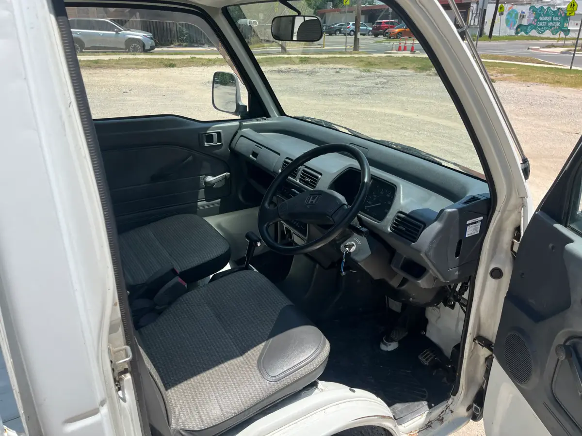 1996 Honda Acty, 2WD, Automatic, a Kei Truck, for sale at Sunshine Imports in Austin, TX (photo 5 of 12)