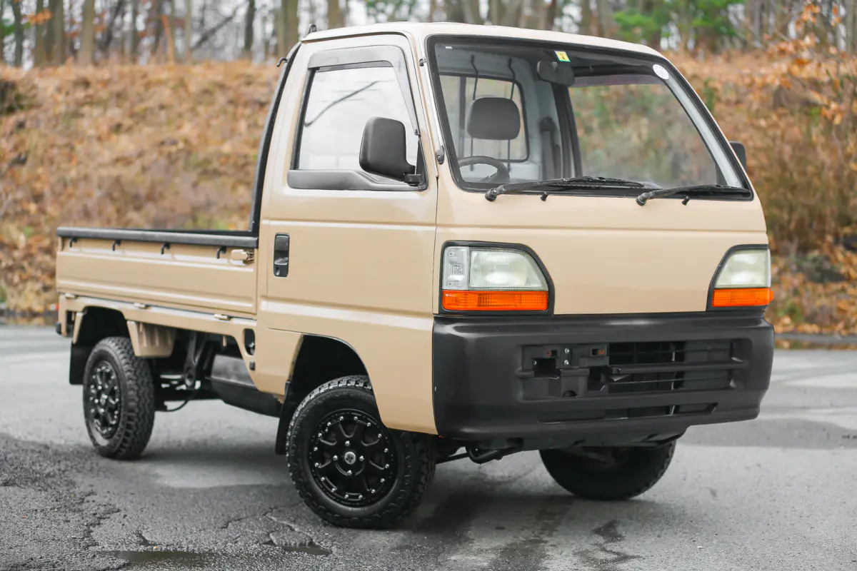 1996 Honda Acty, a Kei Truck, for sale at Street Legal Mini Trucks in Philadelphia, PA (photo 9 of 12)
