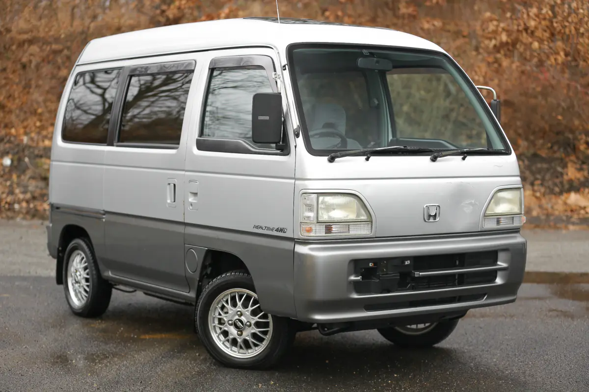 1996 Honda Street Van w/Sunroof, a Kei Van, for sale at Street Legal Mini Trucks in Philadelphia, PA (photo 11 of 12)