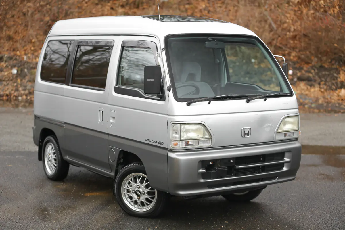 1996 Honda Street Van w/Sunroof, a Kei Van, for sale at Street Legal Mini Trucks in Philadelphia, PA (photo 7 of 12)