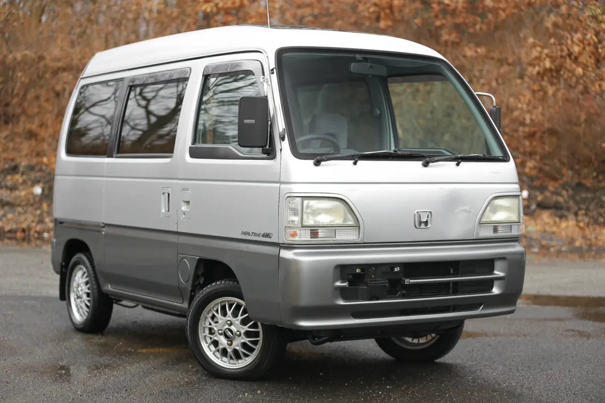 1996 Honda Street Van w/Sunroof, a Kei Van, for sale at Street Legal Mini Trucks in Philadelphia, PA (photo 8 of 12)