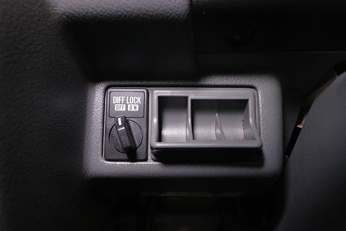 1996 Subaru Sambar 4x4 Kei Truck, differential lock switch, for sale at Duncan Imports in Christiansburg, VA