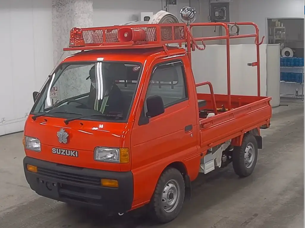 1996 Suzuki Carry 1,291 Original Mile, a Kei Truck, for sale at Street Legal Mini Trucks in Philadelphia, PA (photo 4 of 12)