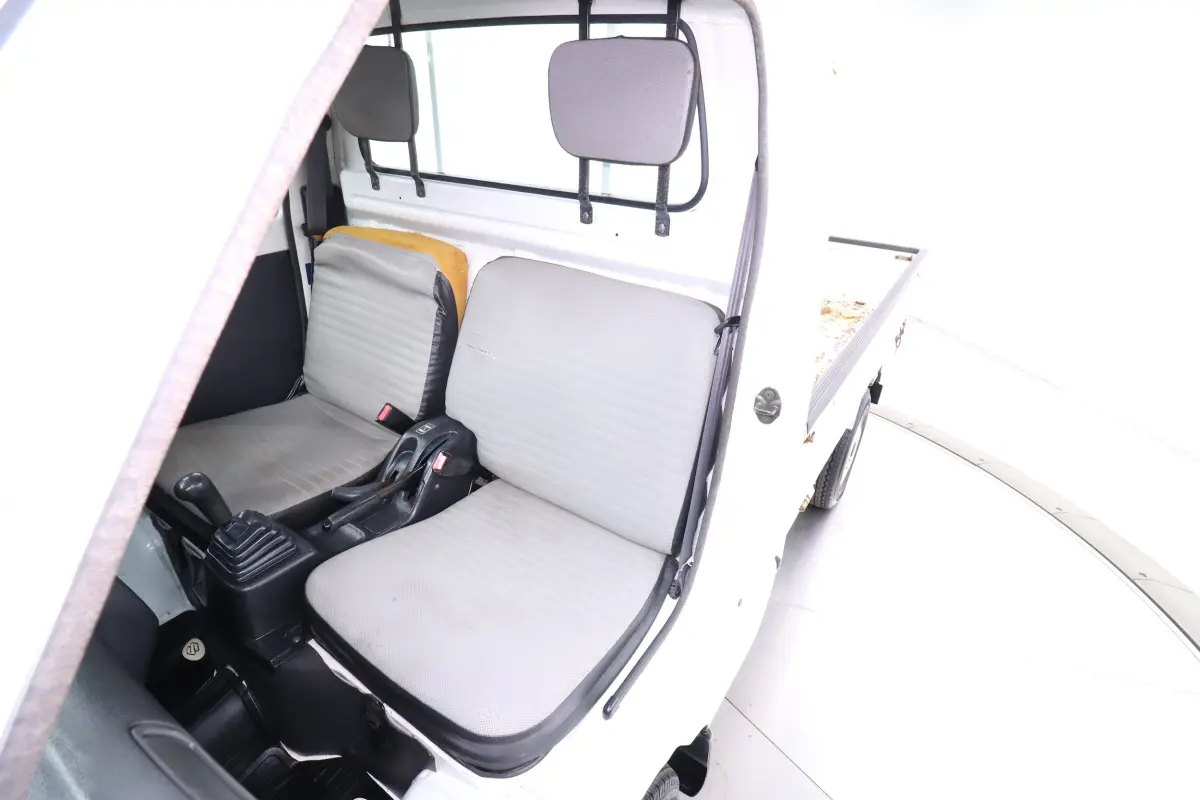 1996 Suzuki Carry Dump Bed, a white Kei Truck, for sale at Duncan Imports & Classic Cars in Christiansburg, VA (photo 25 of 51)