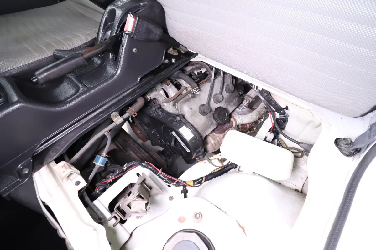 1996 Suzuki Carry Dump Bed, a white Kei Truck, for sale at Duncan Imports & Classic Cars in Christiansburg, VA (photo 27 of 51)