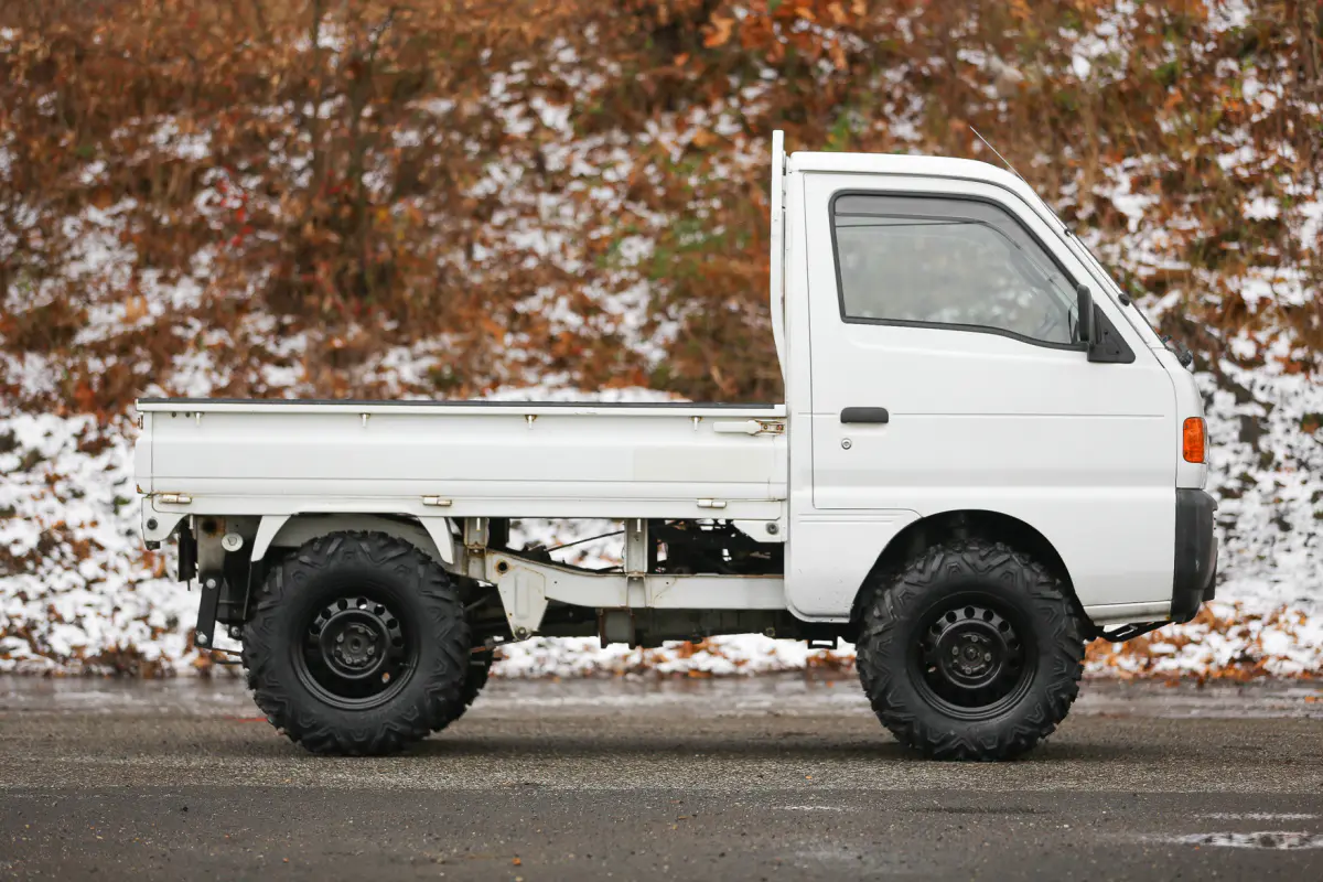 1996 Suzuki Carry, a Kei Truck, for sale at Street Legal Mini Trucks in Philadelphia, PA (photo 3 of 12)