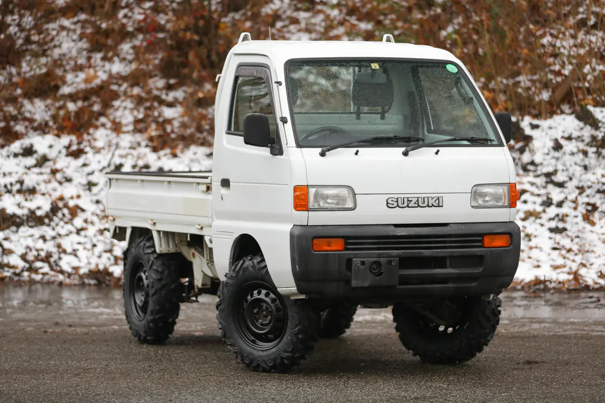 1996 Suzuki Carry, a Kei Truck, for sale at Street Legal Mini Trucks in Philadelphia, PA (photo 8 of 12)