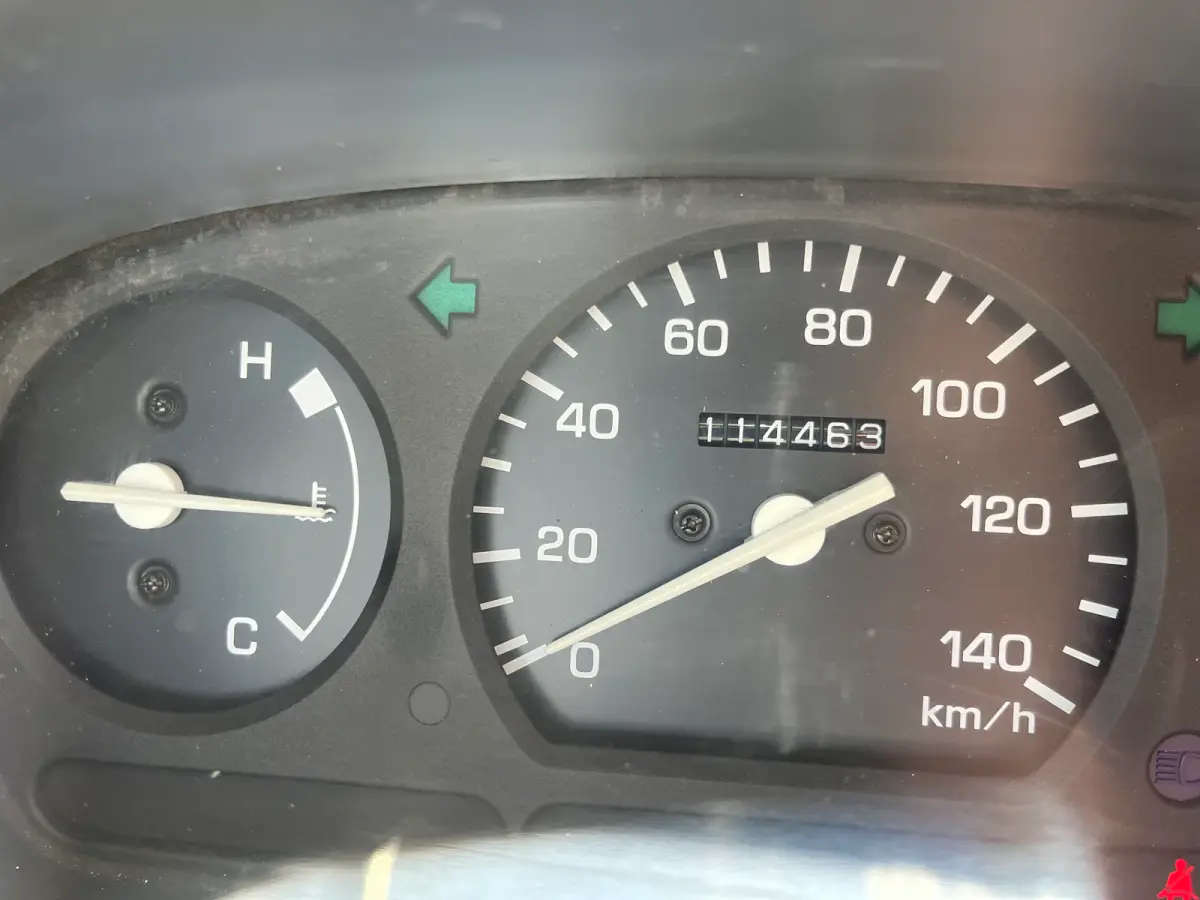1997 Daihatsu Hijet 4x4 Kei Truck, odometer and gauges, for sale at Sunshine Imports in Austin, TX