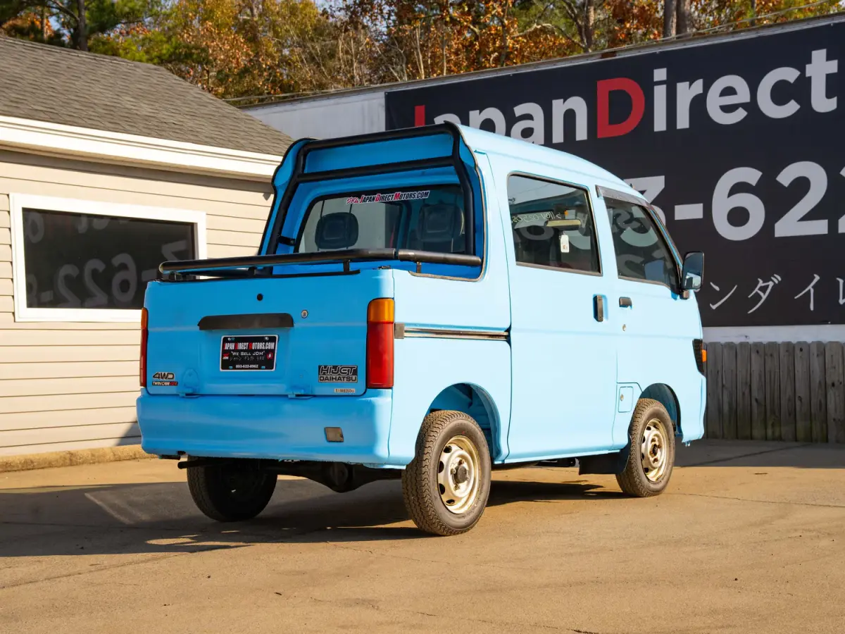 1997 Daihatsu Hijet DeckVan, a blue Kei Truck, for sale at Japan Direct Motors in Irmo, SC (photo 7 of 12)