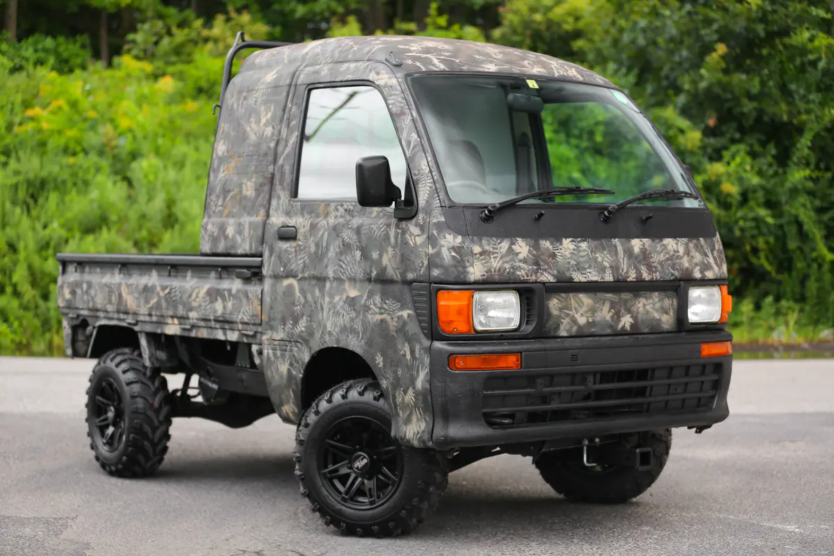 1997 Daihatsu Hijet Super Jumbo, a Kei Truck, for sale at Street Legal Mini Trucks in Philadelphia, PA (photo 12 of 12)