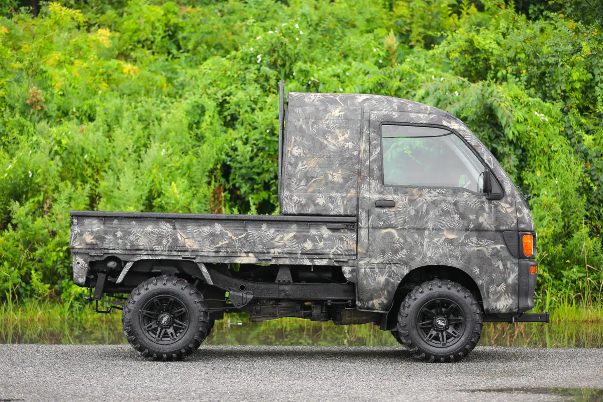 1997 Daihatsu Hijet Super Jumbo, a Kei Truck, for sale at Street Legal Mini Trucks in Philadelphia, PA (photo 5 of 12)
