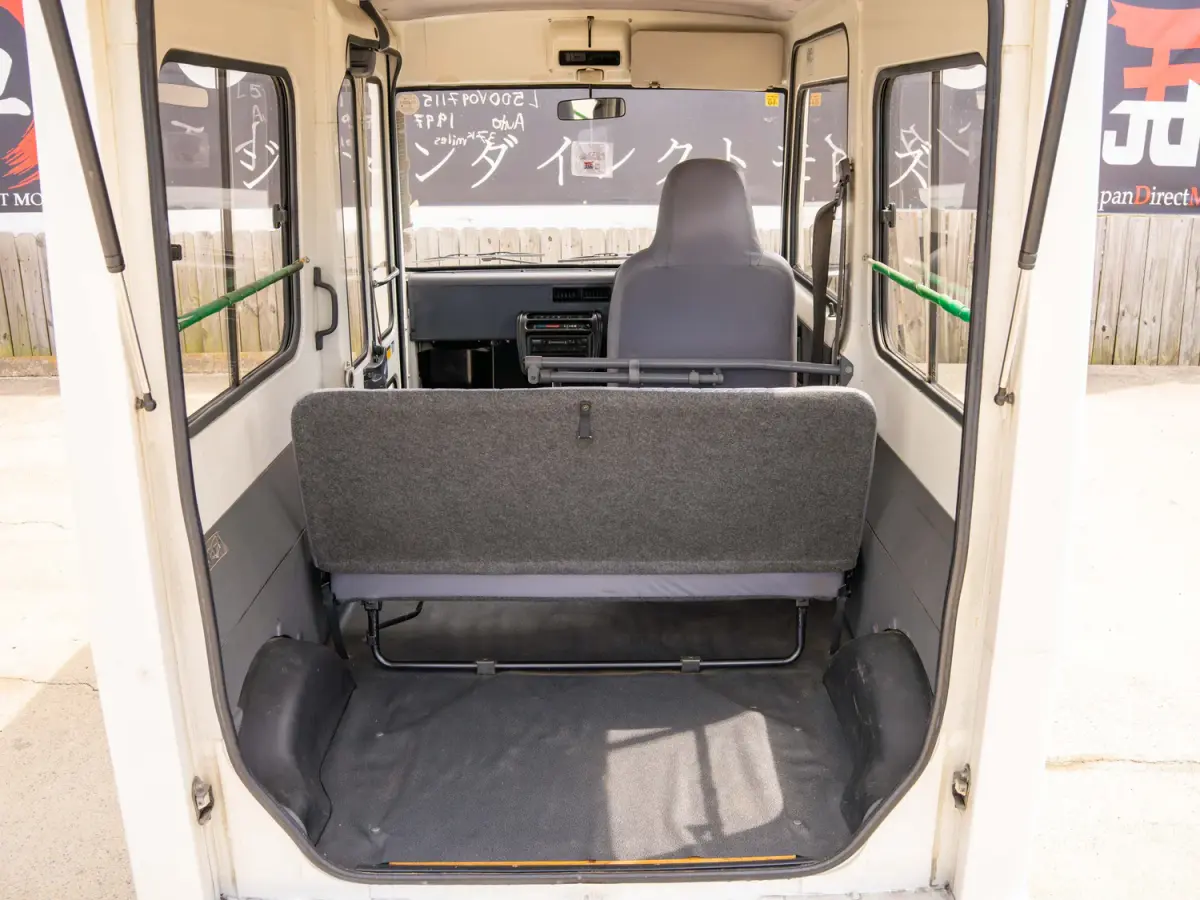 1997 Daihatsu Mira Walkthrough Van, a white Kei Van, for sale at Japan Direct Motors in Irmo, SC (photo 11 of 12)