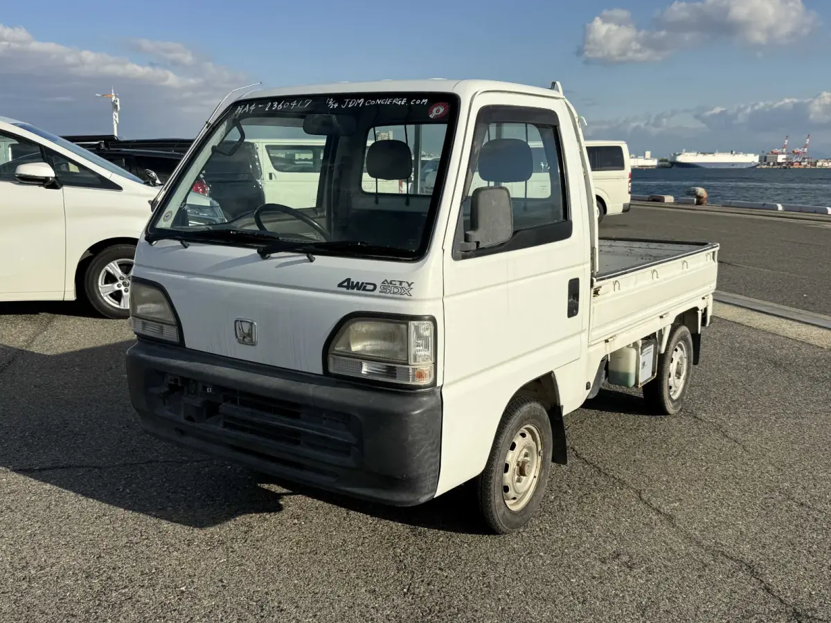 1997 Honda Acty, 4WD + AC, a Kei Truck, for sale at Sunshine Imports in Austin, TX (photo 2 of 10)