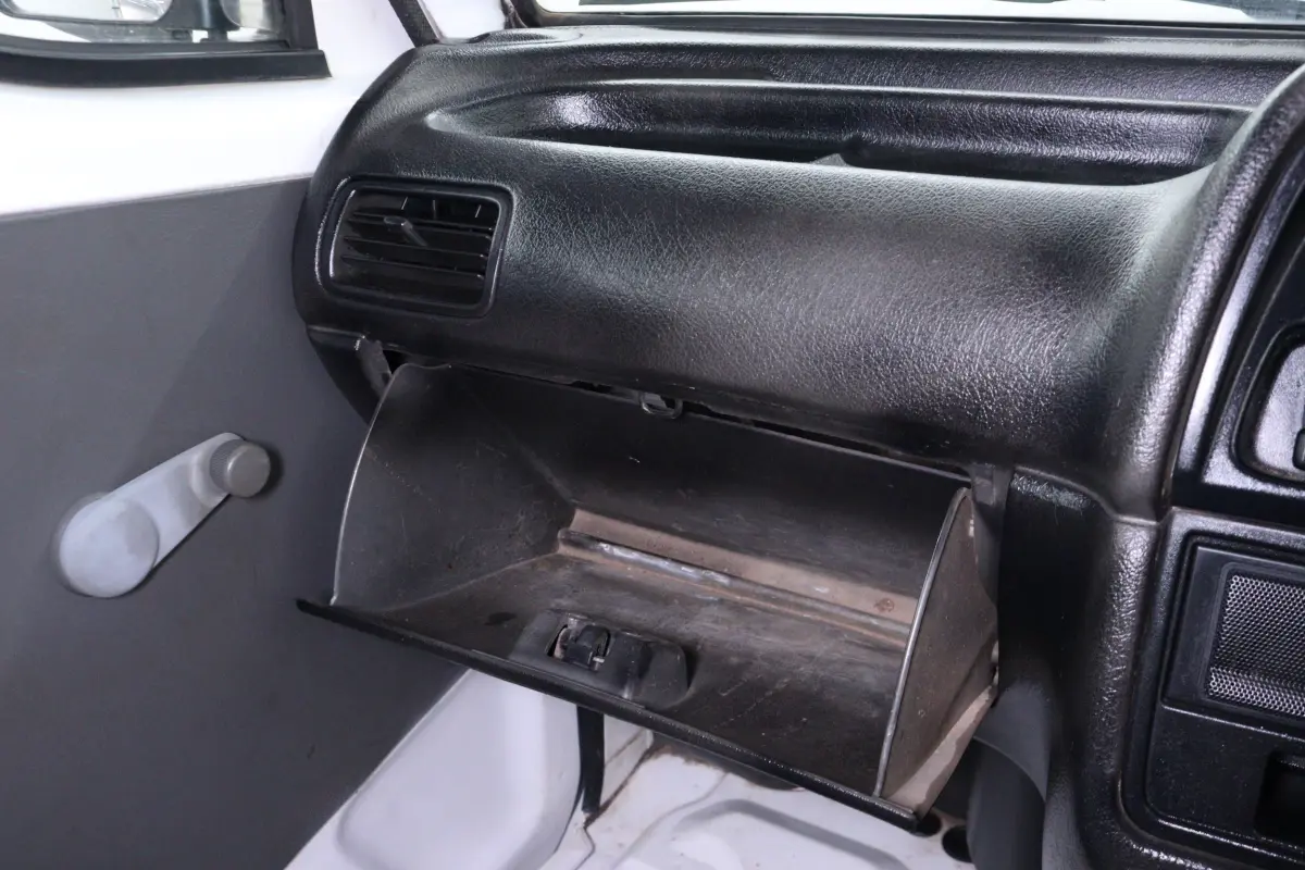 1997 Suzuki Carry Dump Bed, a Kei Truck, for sale at Duncan Imports & Classic Cars in Christiansburg, VA (photo 53 of 57)