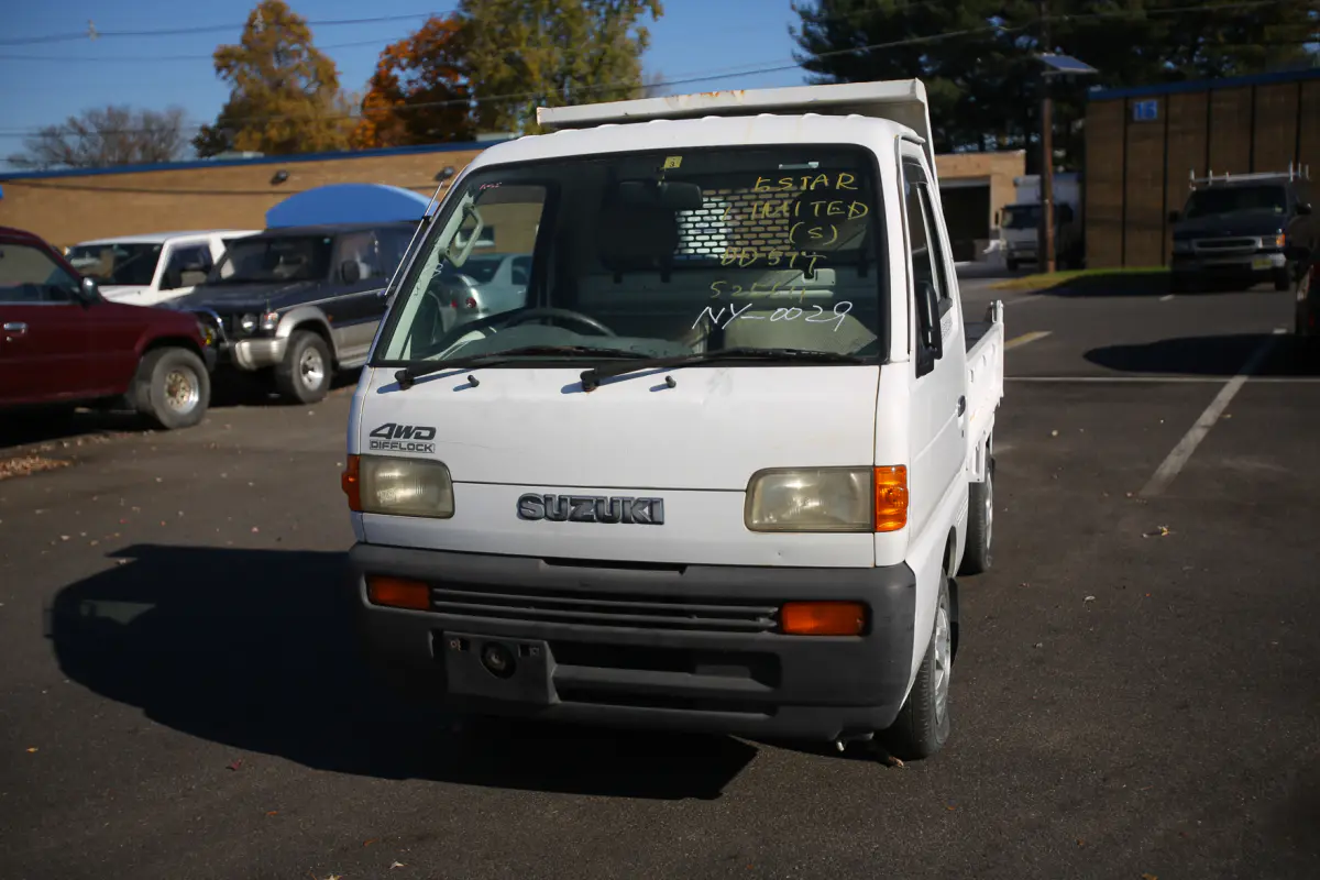 1997 Suzuki Carry Dump, a Kei Truck, for sale at Street Legal Mini Trucks in Philadelphia, PA (photo 7 of 9)