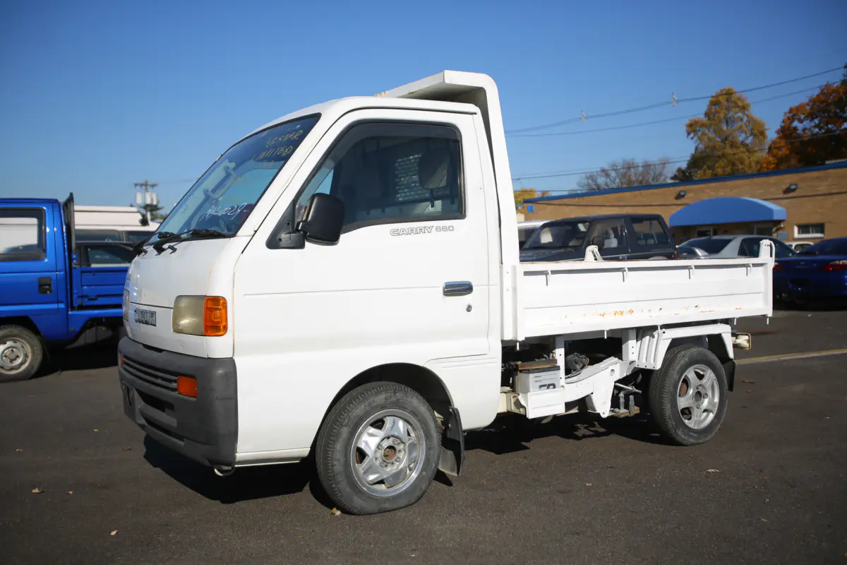 1997 Suzuki Carry Dump, a Kei Truck, for sale at Street Legal Mini Trucks in Philadelphia, PA (photo 3 of 9)