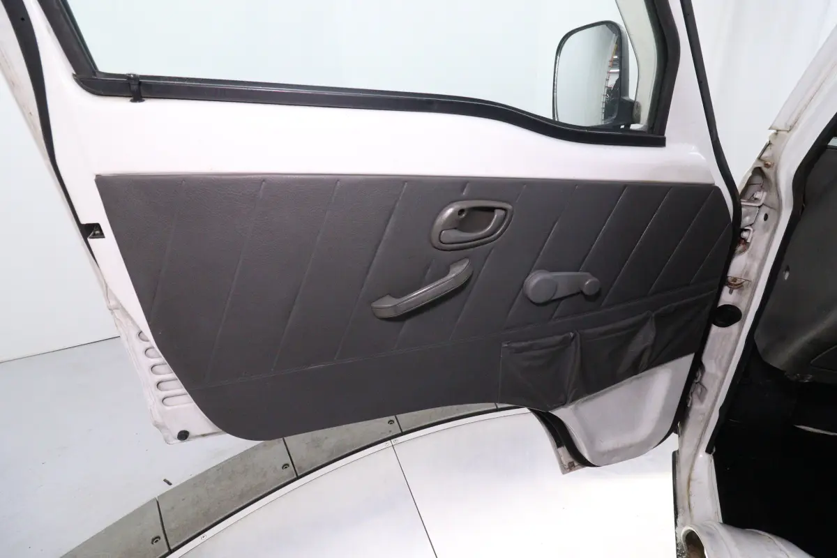 1997 Suzuki Carry, a white Kei Truck, for sale at Duncan Imports & Classic Cars in Christiansburg, VA (photo 19 of 45)