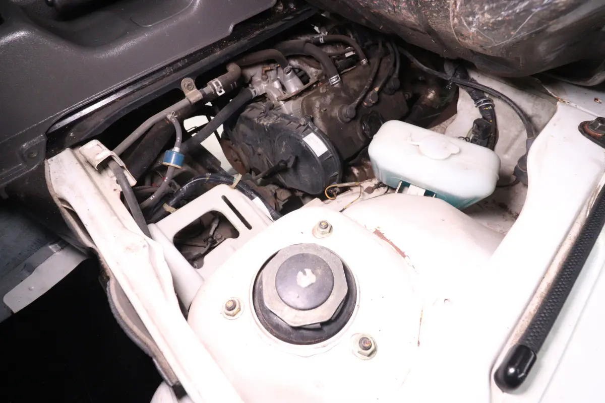 1997 Suzuki Carry, a white Kei Truck, for sale at Duncan Imports & Classic Cars in Christiansburg, VA (photo 22 of 45)