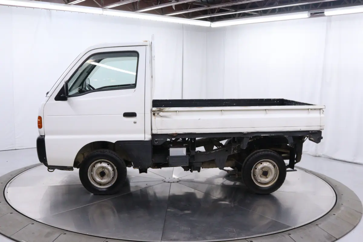 1997 Suzuki Carry, a white Kei Truck, for sale at Duncan Imports & Classic Cars in Christiansburg, VA (photo 4 of 45)