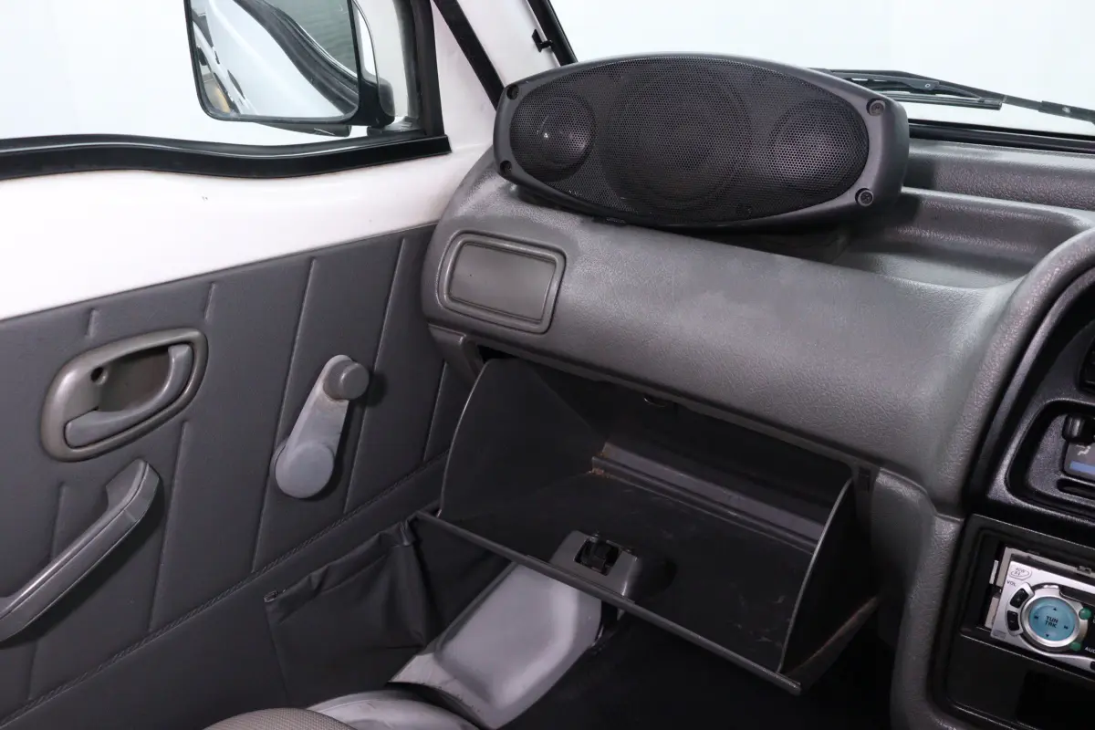 1997 Suzuki Carry, a white Kei Truck, for sale at Duncan Imports & Classic Cars in Christiansburg, VA (photo 44 of 49)