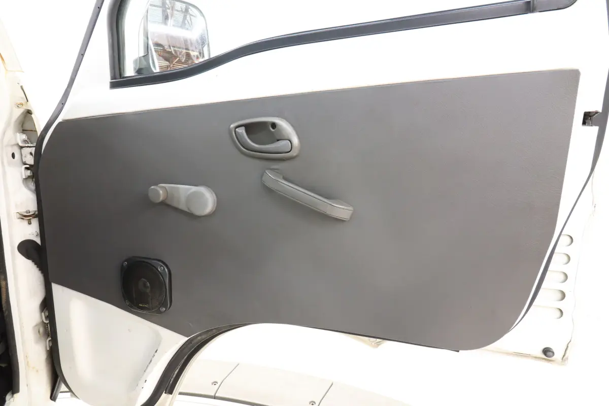 1997 Suzuki Carry Turbo Dump Bed, a white Kei Truck, for sale at Duncan Imports & Classic Cars in Christiansburg, VA (photo 25 of 59)