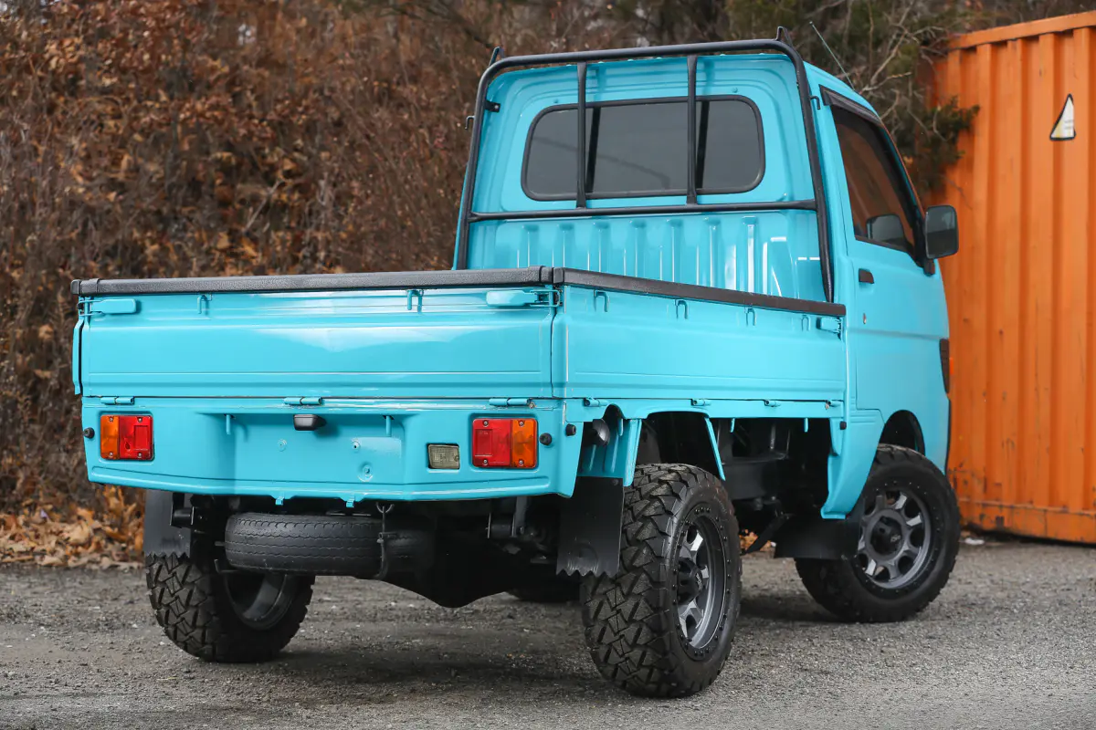 1998 Daihatsu Hijet 4WD, a Kei Truck, for sale at Street Legal Mini Trucks in Philadelphia, PA (photo 2 of 12)