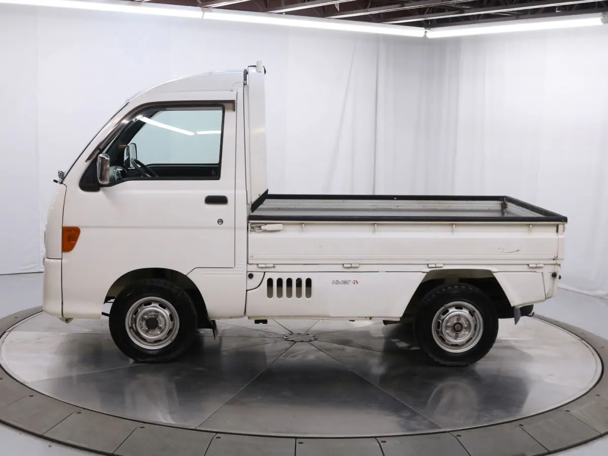 1998 Daihatsu Hijet High Roof, a white Kei Truck, for sale at Duncan Imports & Classic Cars in Christiansburg, VA (photo 3 of 50)