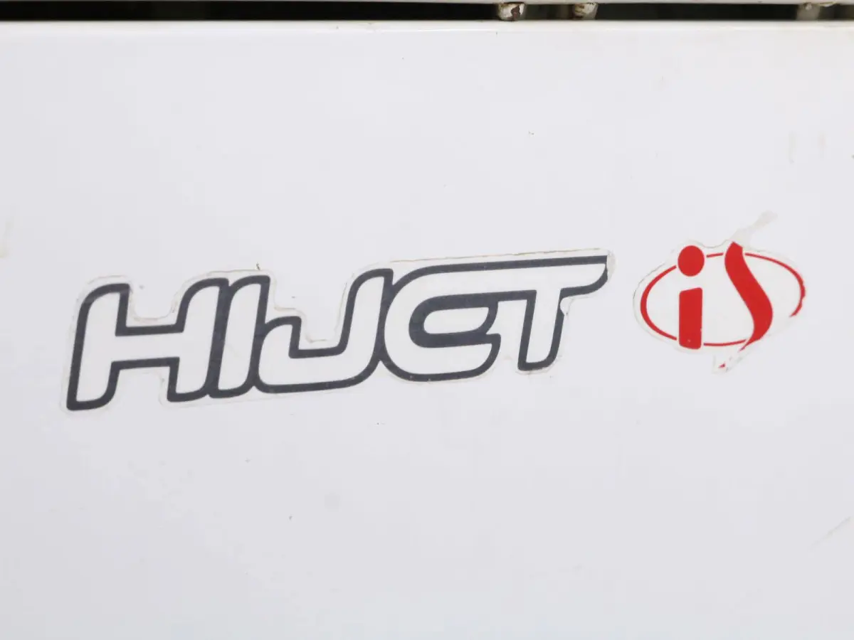1998 Daihatsu Hijet High Roof, a white Kei Truck, for sale at Duncan Imports & Classic Cars in Christiansburg, VA (photo 42 of 50)