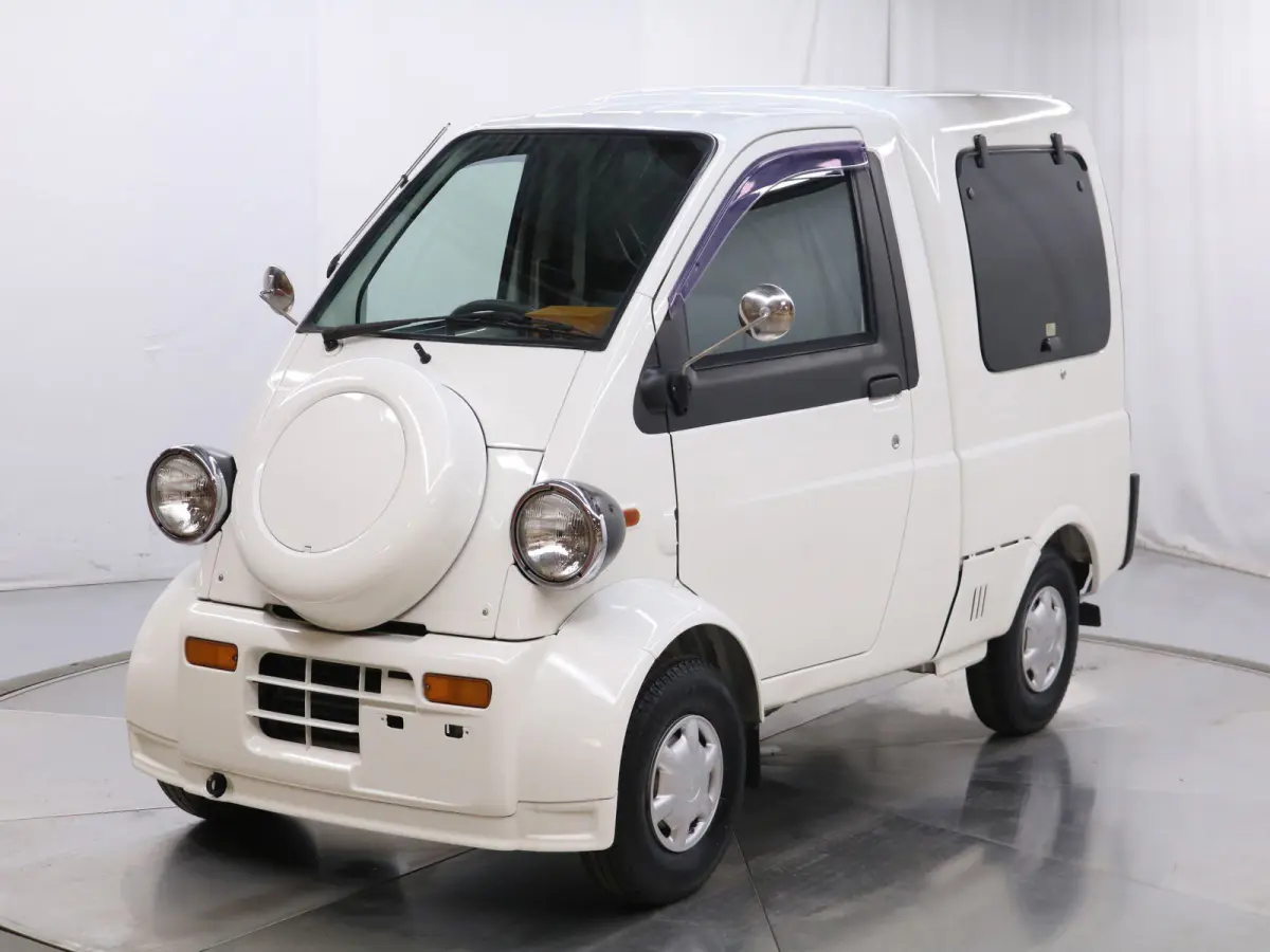 1998 Daihatsu Midget II Cargo, a white Kei Truck, for sale at Duncan Imports & Classic Cars in Christiansburg, VA (photo 2 of 49)