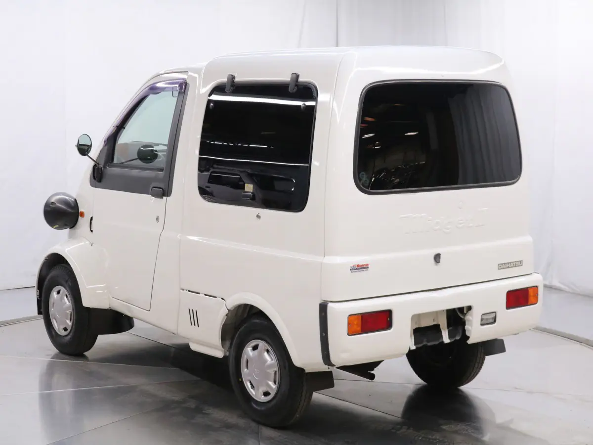 1998 Daihatsu Midget II Cargo, a white Kei Truck, for sale at Duncan Imports & Classic Cars in Christiansburg, VA (photo 5 of 49)