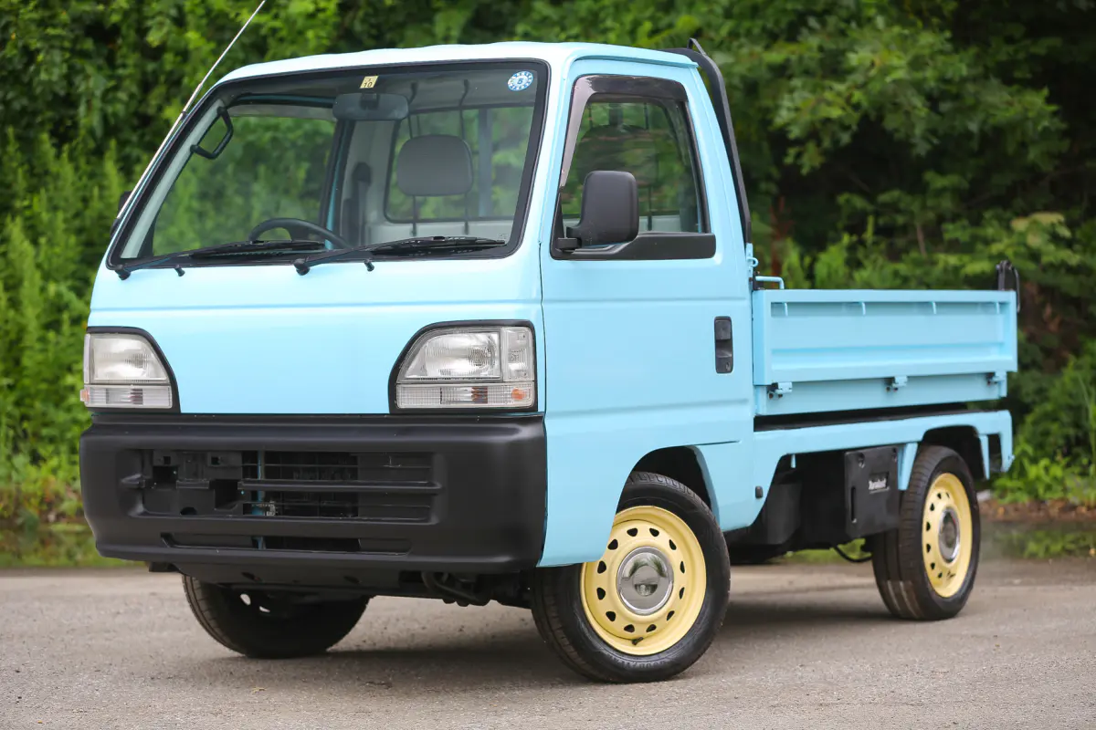 1998 Honda Acty Attack Dump, a Kei Truck, for sale at Street Legal Mini Trucks in Philadelphia, PA (photo 9 of 12)