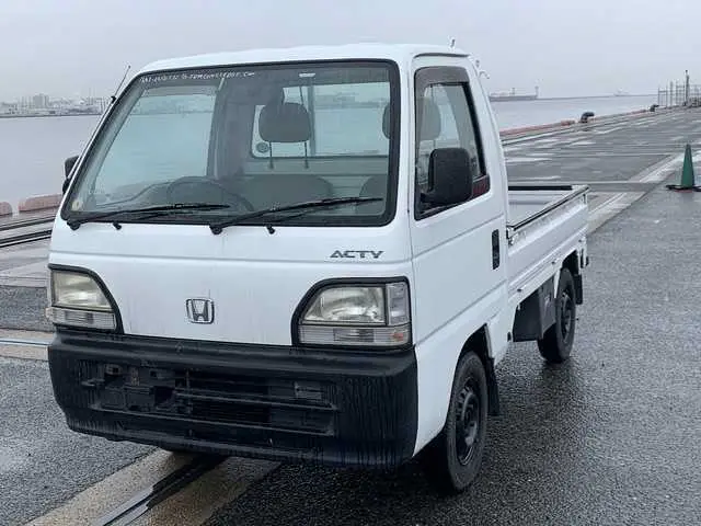 1998 Honda Acty, Automatic and AC, a Kei Truck, for sale at Sunshine Imports in Austin, TX (photo 2 of 12)