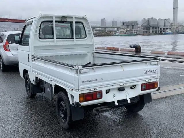 1998 Honda Acty, Automatic and AC, a Kei Truck, for sale at Sunshine Imports in Austin, TX (photo 4 of 12)