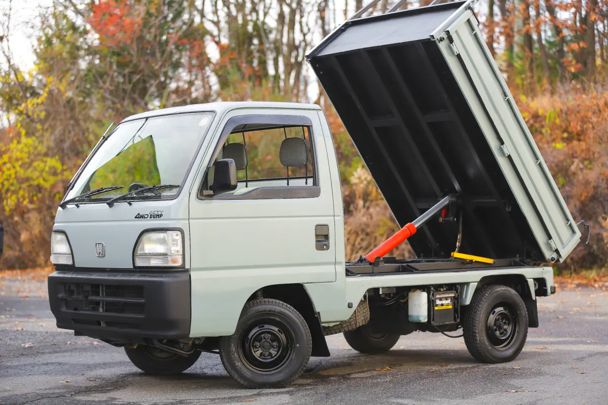 1998 Honda Acty Dump, a Kei Truck, for sale at Street Legal Mini Trucks in Philadelphia, PA (photo 6 of 12)