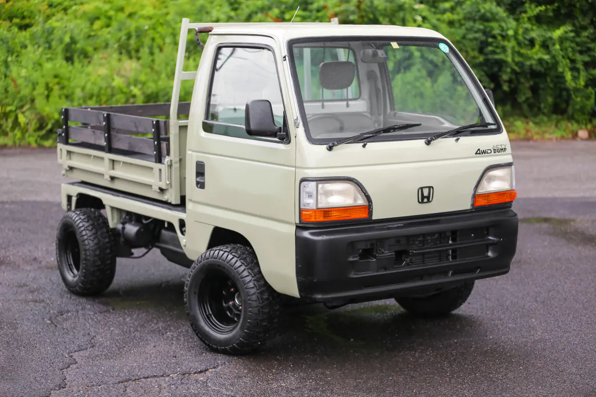 1998 Honda Acty Dump, a Kei Truck, for sale at Street Legal Mini Trucks in Philadelphia, PA (photo 7 of 12)