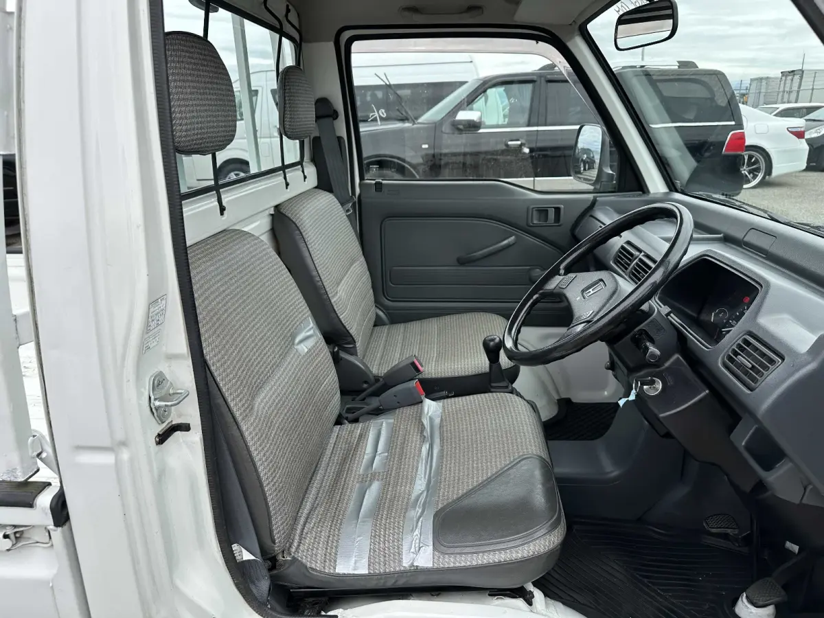 1998 Honda Acty, a Kei Truck, for sale at Sunshine Imports in Austin, TX (photo 6 of 10)