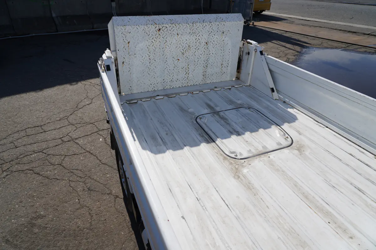 1998 Honda Acty, a Kei Truck, for sale at Northeast Auto Imports in Hudson, NH (photo 10 of 20)