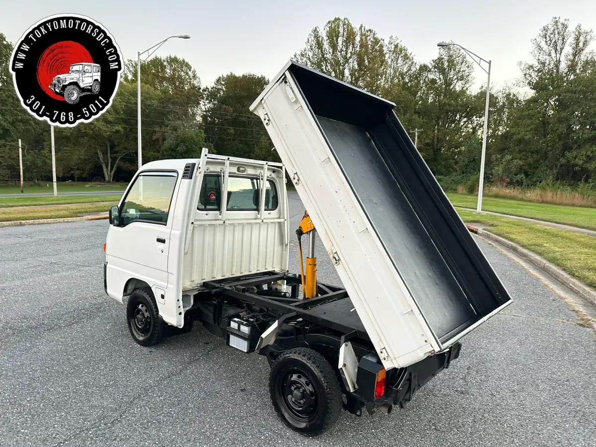 1998 Subaru Sambar 3-way Dump 4WD, a Kei Truck, for sale at Tokyo Motors DC in Boyds, MD (photo 10 of 12)